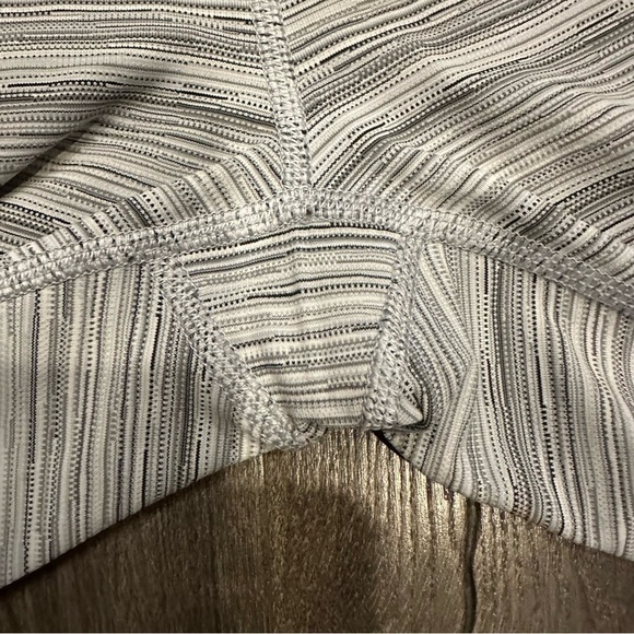 Lululemon High Times Pant Cyber Stripe Silver Fox High Rise 4 Gray White Stripe - Picture 7 of 14